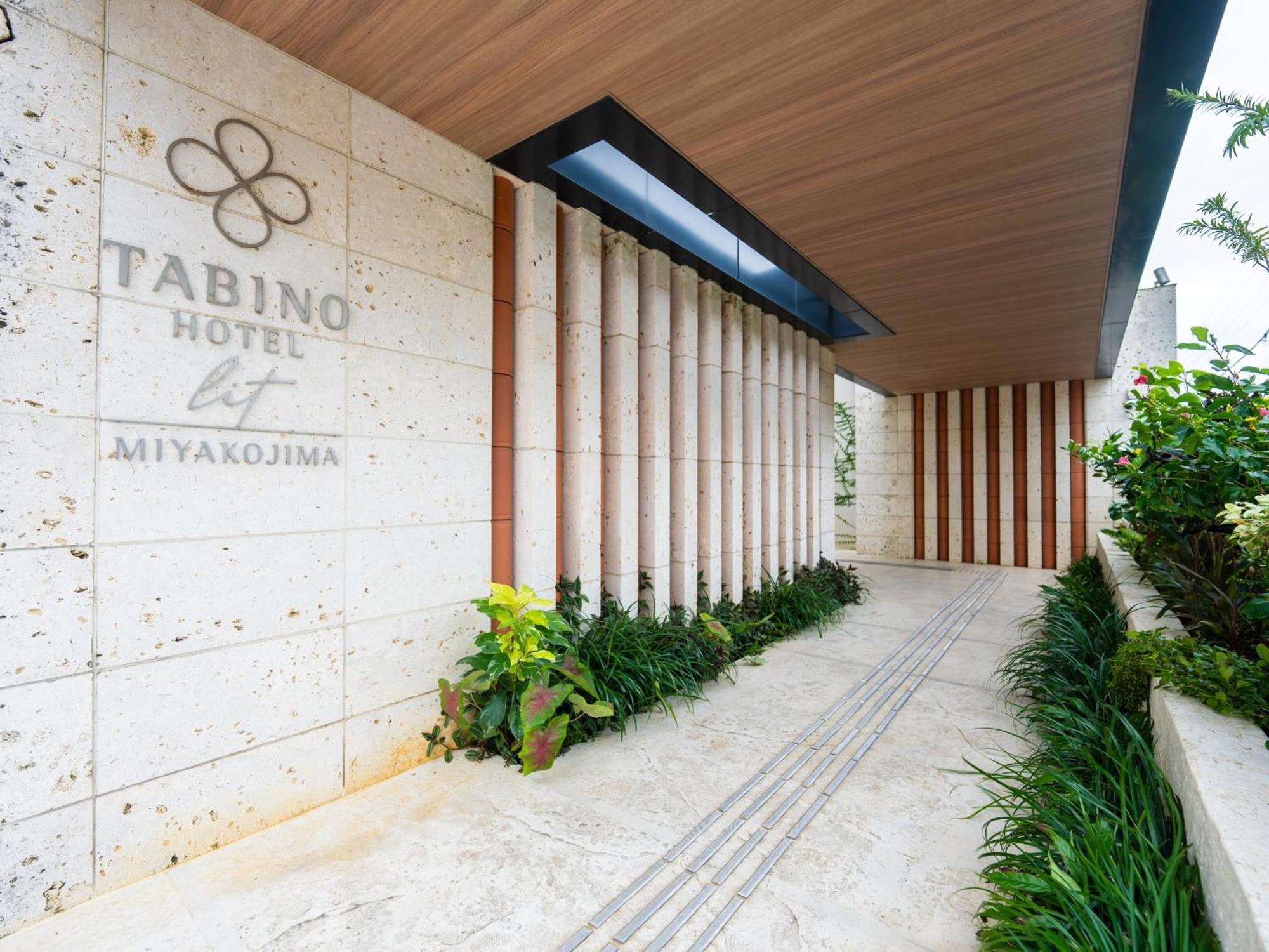 Tabino Hotel Lit Miyakojima Exterior photo